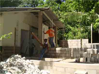 Progress with the eco-tourist house Progress with the eco-tourist house